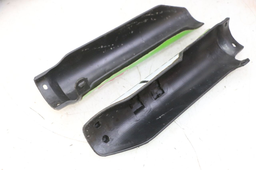 photo de COMPLETA CARENATURA PROBIKE DIRT 140 - Zoom sullo stato d'uso