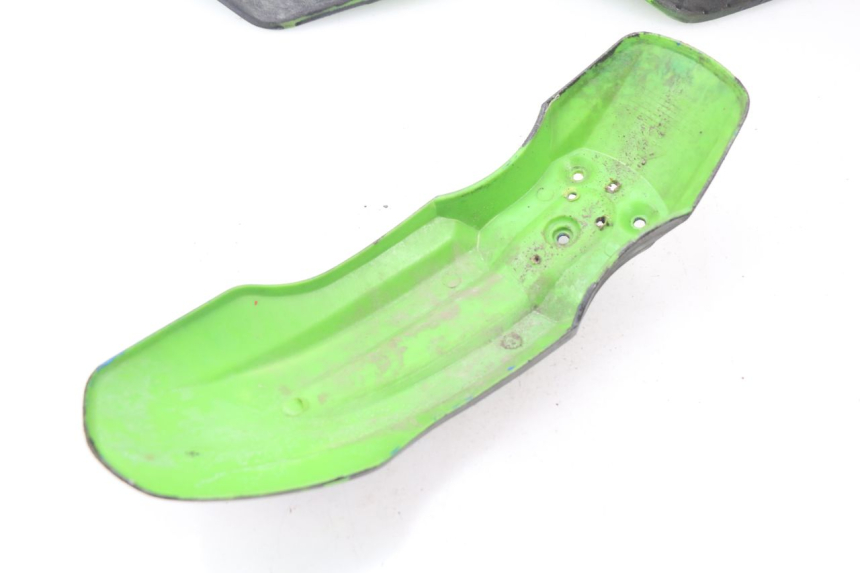 photo de CARROZZERIA CARENA COMPLETA POCKET BIKE DIRTBIKE 50 - Caratteristiche distintive