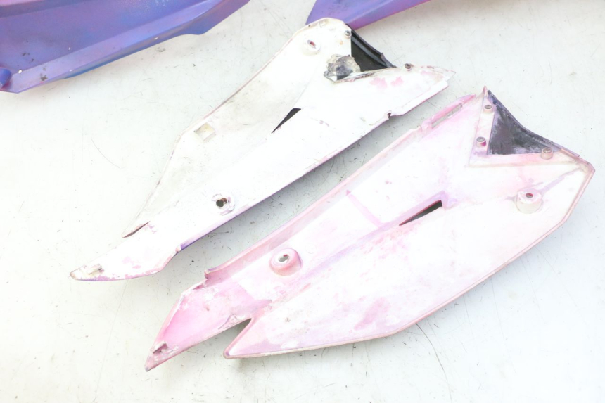 photo de CARROZZERIA COMPLETA BSE DIRTBIKE PH10L 125 - Zoom sui componenti