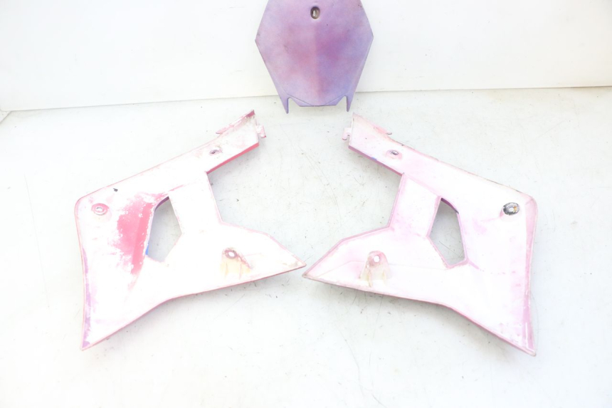 photo de CARROZZERIA COMPLETA BSE DIRTBIKE PH10L 125 - Zoom sullo stato d'uso