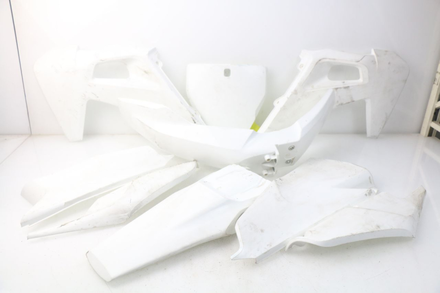 photo de CARROZZERIA CARENA COMPLETA HUSQVARNA FC 350 (2019 - 2022) - Vista principale