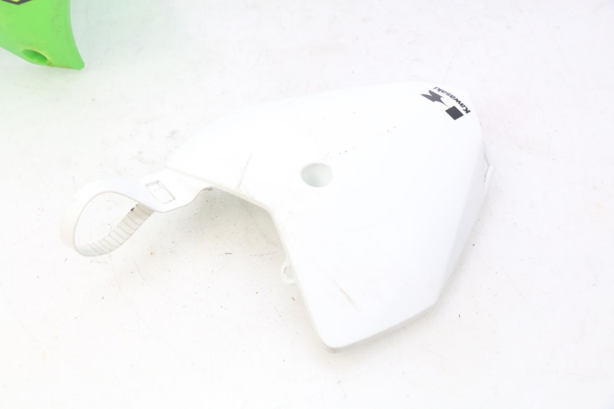 photo de CARROZZERIA CARENA COMPLETA KAWASAKI KLX 110 (2010 - 2022) - Zoom sui componenti
