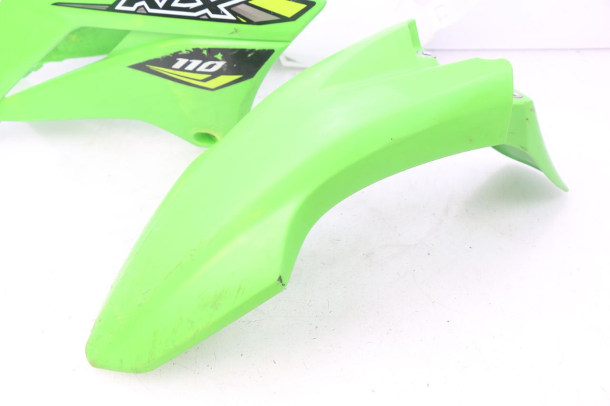 photo de CARROZZERIA CARENA COMPLETA KAWASAKI KLX 110 (2010 - 2022) - Angolazione alternativa