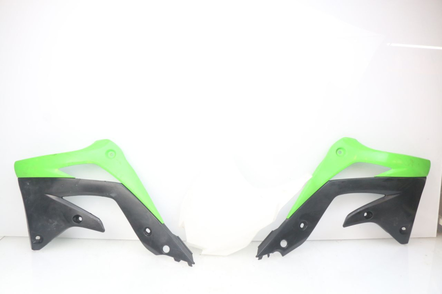 photo de CARROZZERIA CARENA COMPLETA KAWASAKI KX F KXF 450 (2012 - 2015) - Stato della superficie e materiale