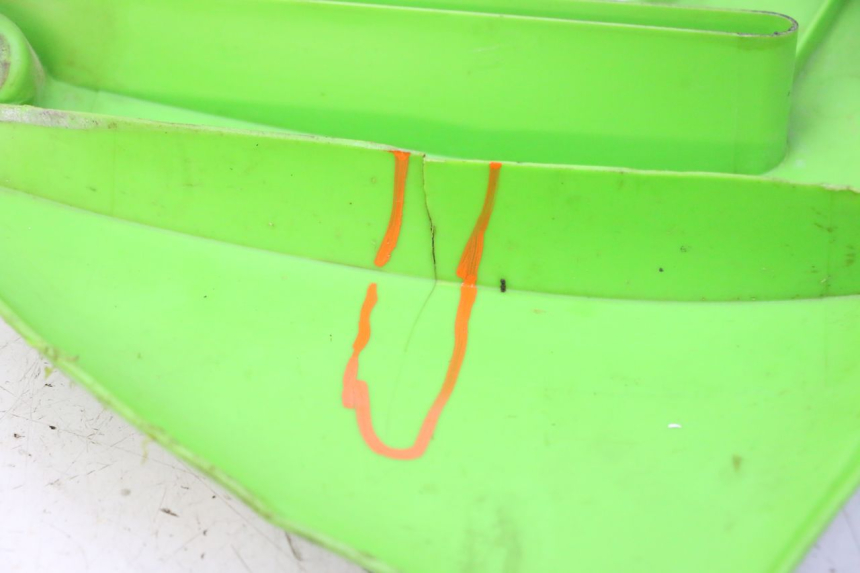 photo de COMPLETA CARENATURA KAWASAKI KX 65 (2000 - 2019) - Dettagli dei punti di fissaggio