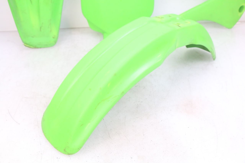 photo de CARROZZERIA CARENA COMPLETA KAWASAKI KX 85 (2001 - 2013) - Angolazione alternativa