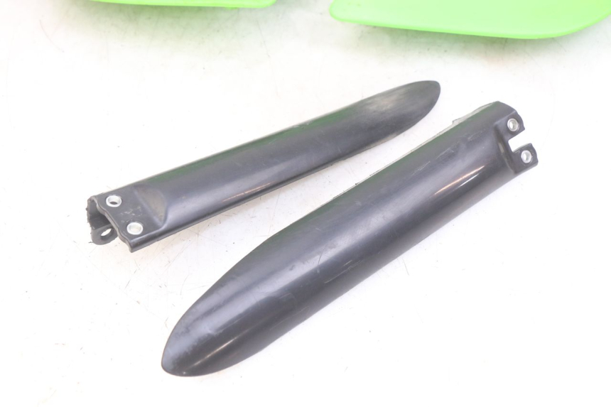 photo de CARROZZERIA CARENA COMPLETA KAWASAKI KX 85 (2001 - 2013) - Marcature e riferimenti originali