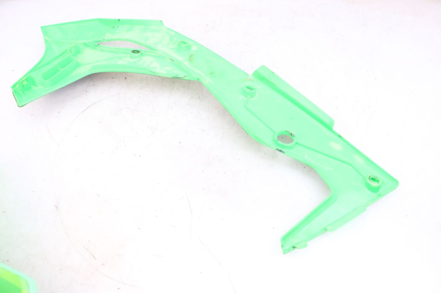 photo de COMPLETA CARENATURA KAWASAKI KXF KX-F 250 (2017 - 2019) - Caratteristiche distintive