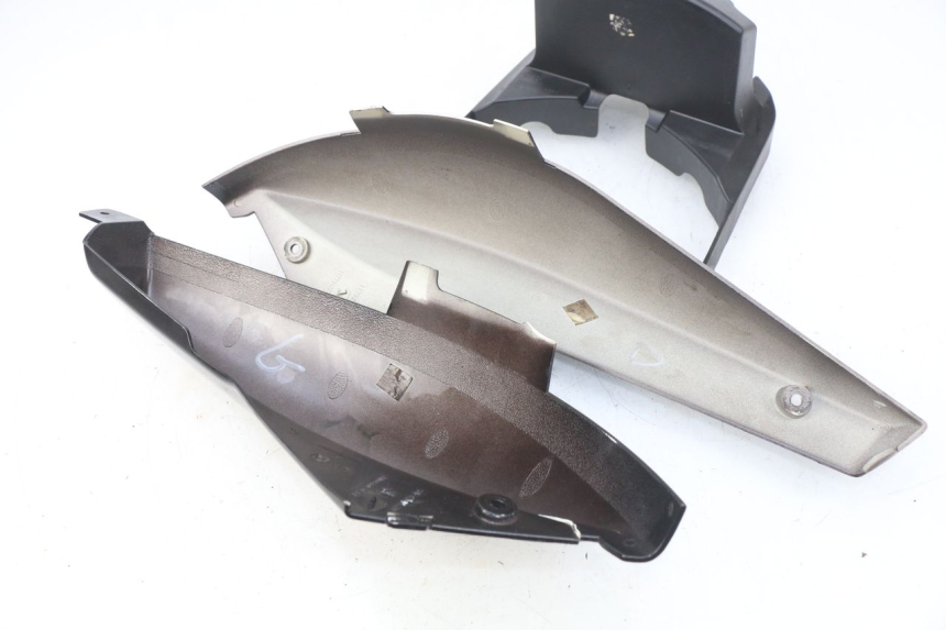 photo de COMPLETA CARENATURA PEUGEOT LUDIX 50 (2008 - 2017) - Caratteristiche distintive