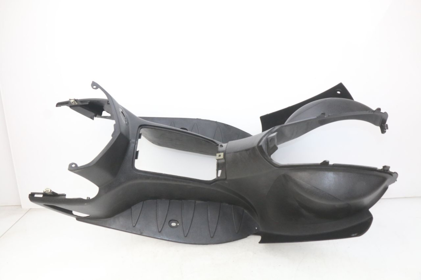 photo de COMPLETA CARENATURA PEUGEOT LUDIX 50 (2008 - 2017) - Zoom sullo stato d'uso