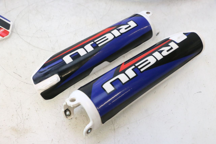photo de COMPLETA CARENATURA RIEJU MRT PRO SUPERMOTARD 50 (2007 - 2018) - Zoom sullo stato d'uso