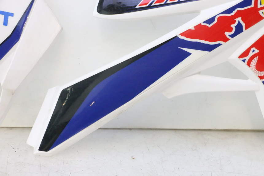 photo de COMPLETA CARENATURA RIEJU MRT PRO SUPERMOTARD 50 (2007 - 2018) - Vista d'insieme del prodotto
