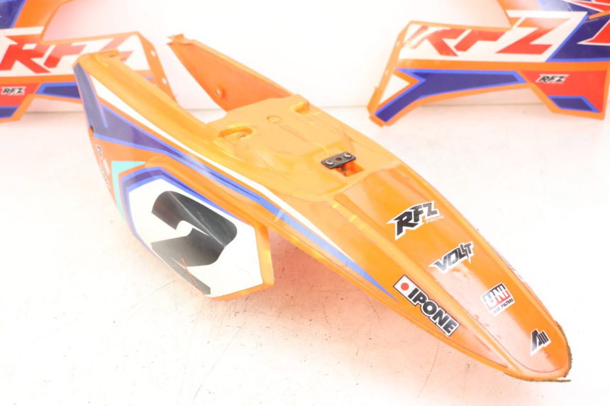 photo de CARROZZERIA CARENA COMPLETA APOLLO RFZ 125 - Caratteristiche distintive