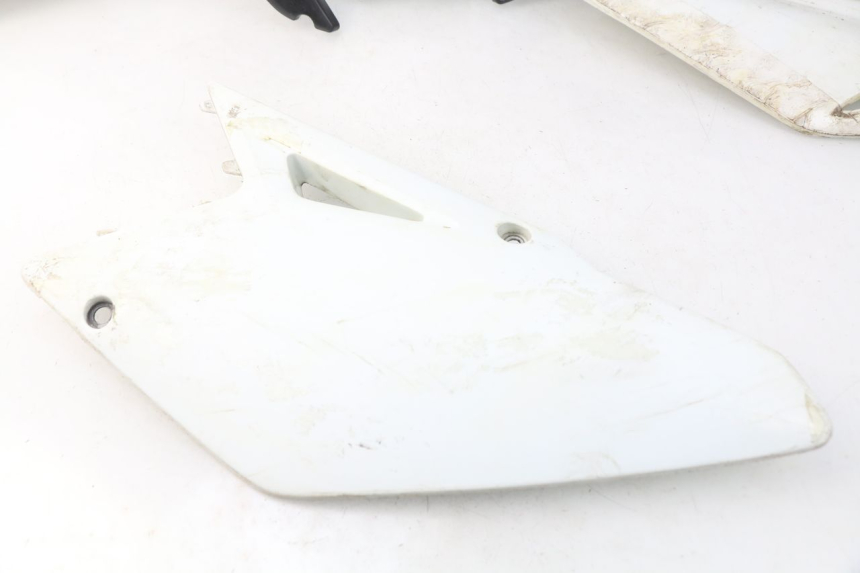 photo de CARROZZERIA CARENA COMPLETA SUZUKI RMZ RM-Z 450 (2008 - 2011) - Caratteristiche distintive