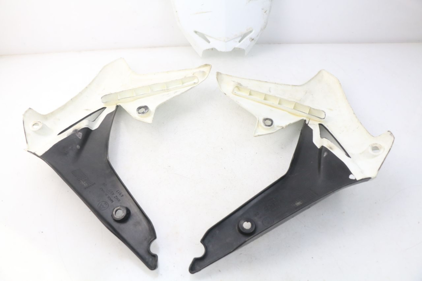 photo de CARROZZERIA CARENA COMPLETA SUZUKI RMZ RM-Z 450 (2008 - 2011) - Zoom sullo stato d'uso