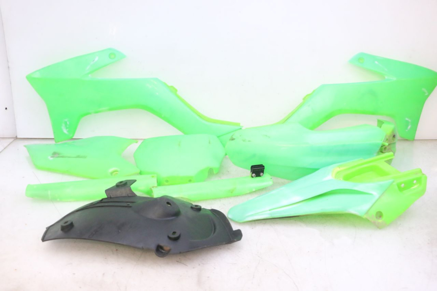 photo de CARROZZERIA CARENA COMPLETA APOLLO RXF 125 - Vista principale