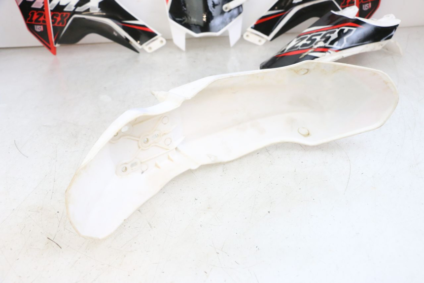 photo de COMPLETA CARENATURA MINI MX SX 125 - Caratteristiche distintive