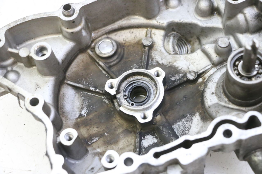 photo de CARTER ACCENSIONE HONDA FES S-WING SWING ABS 125 (2007 - 2015) - Primo piano tecnico