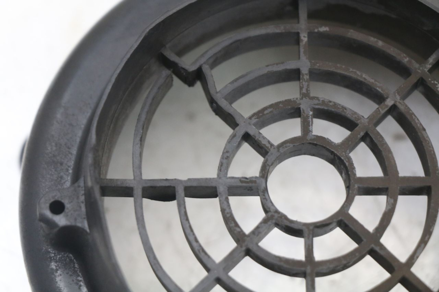 photo de CARTER ACCENSIONE PEUGEOT DJANGO 125 (2014 - 2017) - Zoom sullo stato d'uso