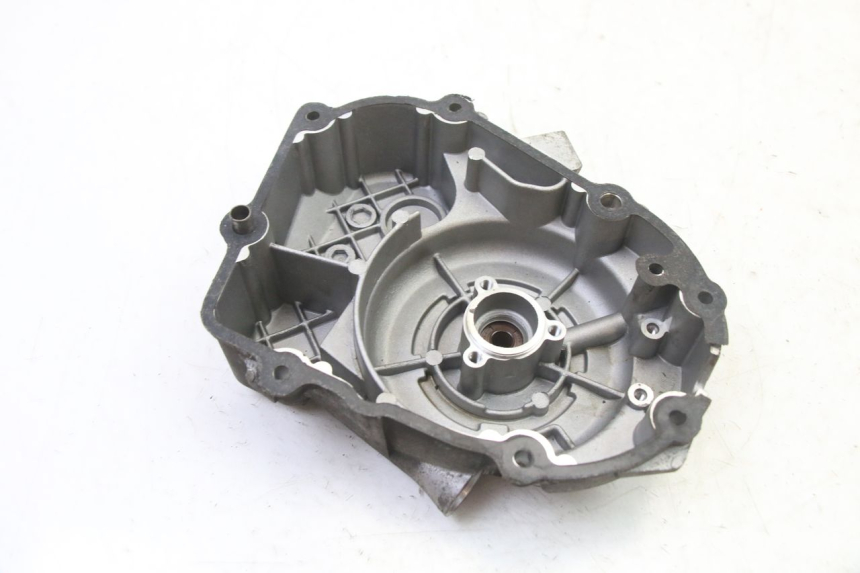 photo de COPERCHIO ACCENSIONE PEUGEOT SATELIS 125 (2013 - 2018) - Vista d'insieme del prodotto