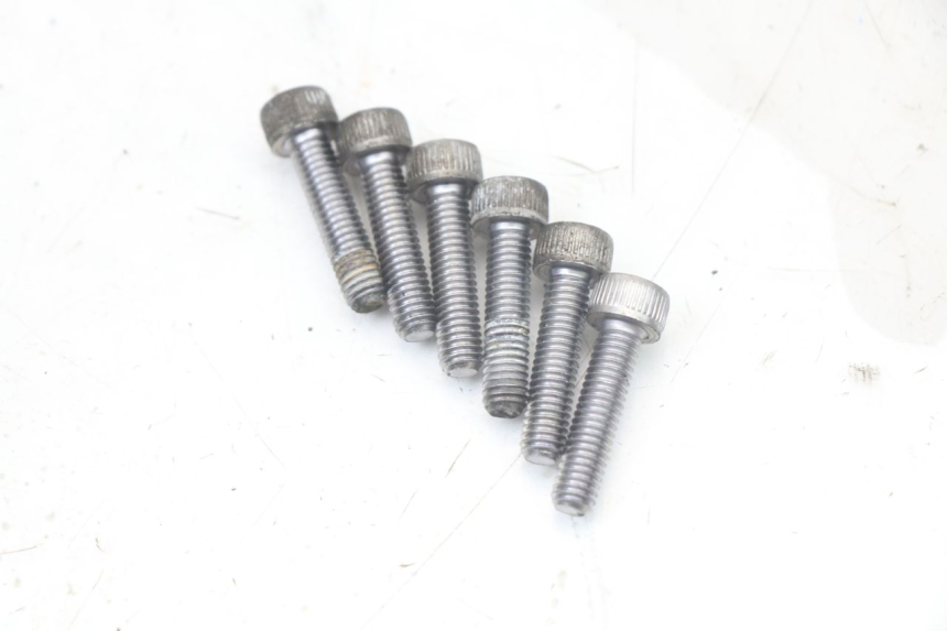 photo de COPERCHIO ACCENSIONE YAMAHA TDM ABS 900 (2002 - 2014) - Caratteristiche distintive