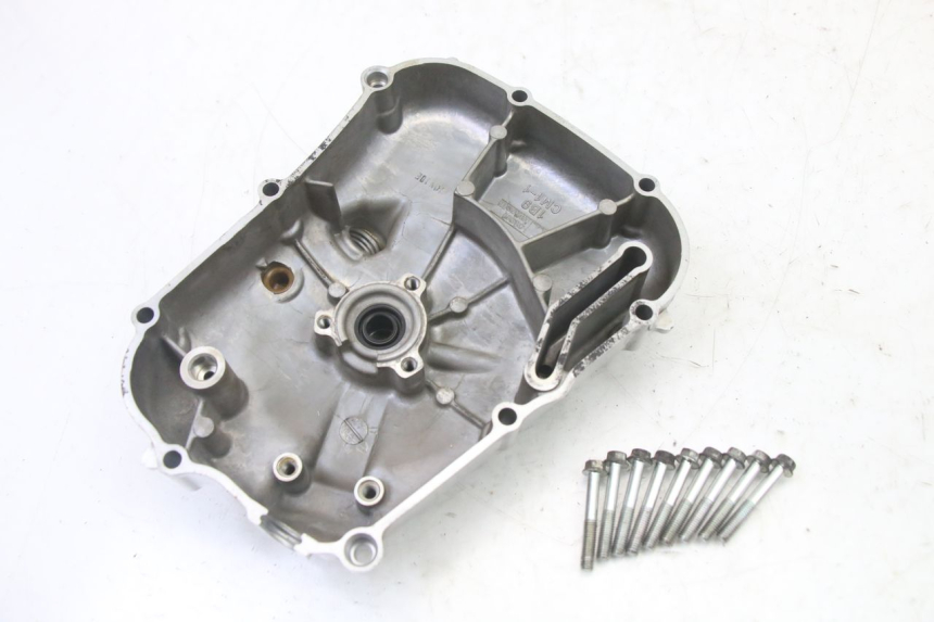 photo de CARTER ACCENSIONE YAMAHA X-MAX XMAX 125 (2010 - 2013) - Dettagli dei punti di fissaggio