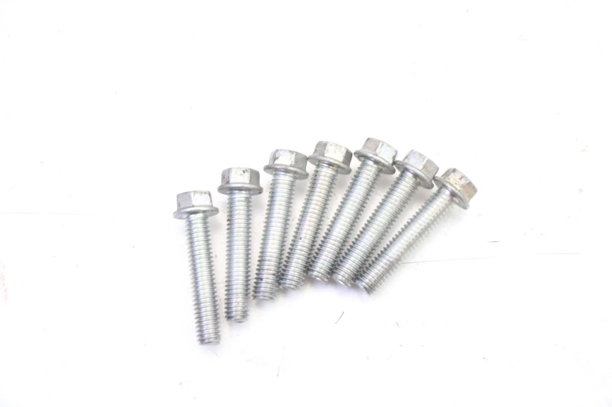 photo de CARTER ACCENSIONE YAMAHA YZF YZ-F 450 (2014 - 2016) - Dettagli dei punti di fissaggio