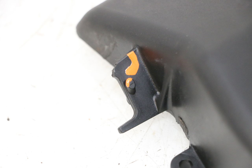 photo de COPERCHIO ACCENSIONE PIAGGIO ZIP 2T 50 (2009 - 2019) - Vista d'insieme del prodotto