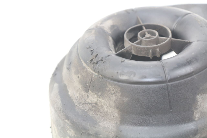 photo de COPERCHIO ACCENSIONE PIAGGIO ZIP 4T 50 (2018 - 2020) - Dettagli dei punti di fissaggio