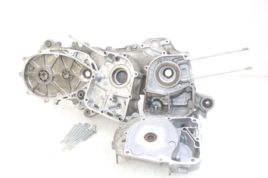 photo de CARTER BAS MOTEUR KYMCO AGILITY 16+ 4T 50 (2018 - 2023) - Dettaglio del componente