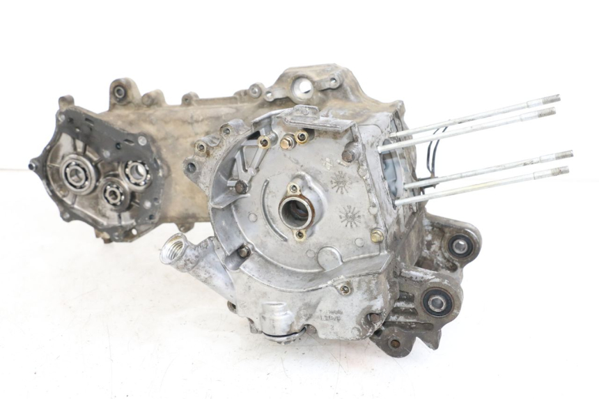 photo de CARTER BAS MOTEUR KYMCO AGILITY 4T 50 (2005 - 2018) - Zoom sui componenti