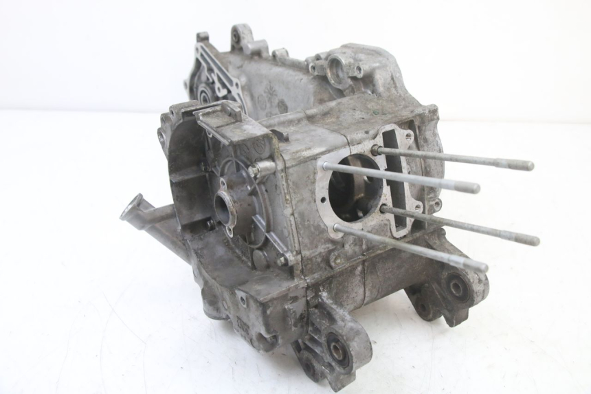 photo de CARTER BAS MOTORE KYMCO AGILITY 4T 50 (2018 - 2022) - Focus sulla struttura