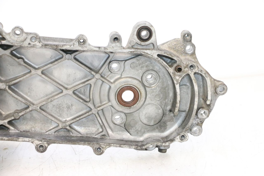 photo de CARTER BAS MOTEUR KYMCO AGILITY 4T 50 (2005 - 2018) - Caratteristiche distintive