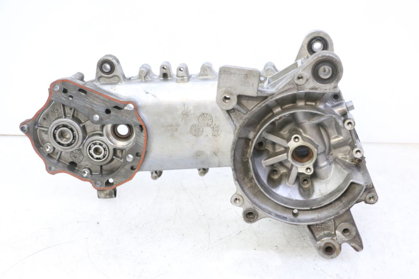 photo de CARTER BAS MOTEUR KYMCO AGILITY NAKED RENOUVO 2T 50 (2011 - 2018) - Caratteristiche distintive