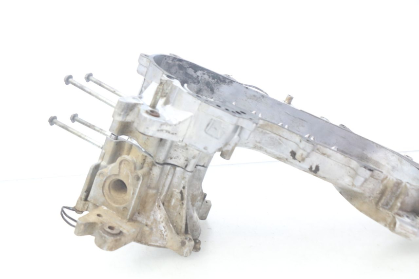 photo de CARTER MOTORE INFERIORE KYMCO AGILITY RS 2T 50 (2009 - 2013) - Dettaglio del componente