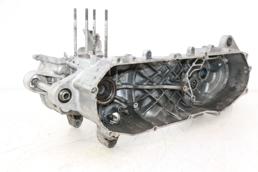 photo de CARTER MOTORE MBK BOOSTER ROCKET 50 (2004 - 2016) - Dettagli dei punti di fissaggio