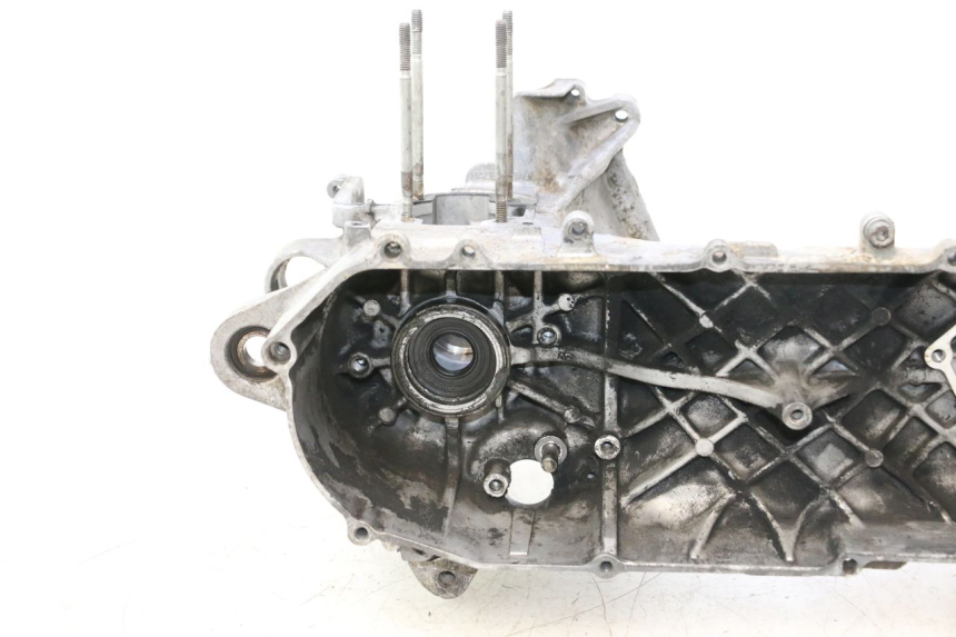 photo de CARTER MOTORE MBK BOOSTER SPIRIT 50 (1999 - 2003) - Foto prodotto supplementare