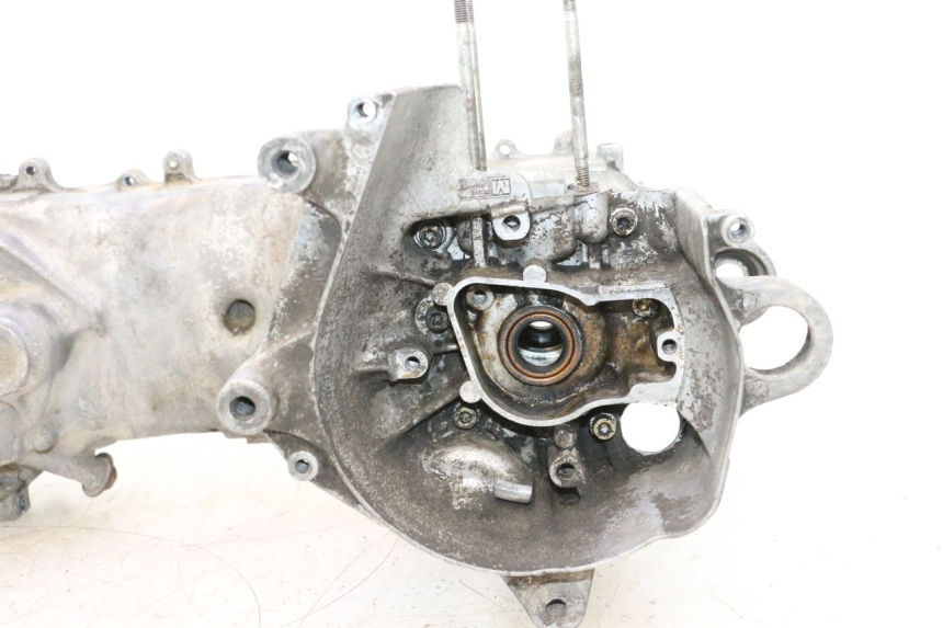 photo de CARTER MOTORE MBK BOOSTER SPIRIT 50 (1999 - 2003) - Angolazione alternativa