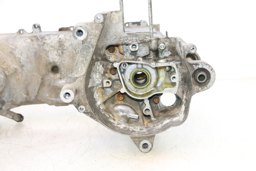 photo de CARTER MOTORE MBK BOOSTER SPIRIT 50 (2004 - 2017) - Marcature e riferimenti originali