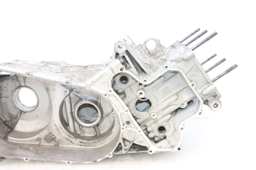 photo de CARTER MOTORE INFERIORE BMW C SPORT 650 (2015 - 2021) - Foto prodotto supplementare
