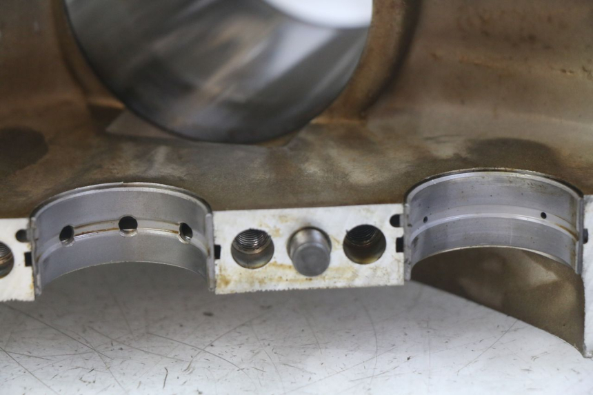 photo de CARTER BAS MOTEUR HONDA CBF 500 (2004 - 2007) - Altra angolazione