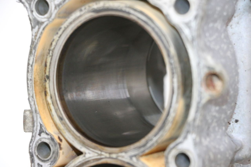 photo de CARTER MOTORE HONDA CBR RR FIREBLADE 900 (1992 - 1994) - Angolazione alternativa