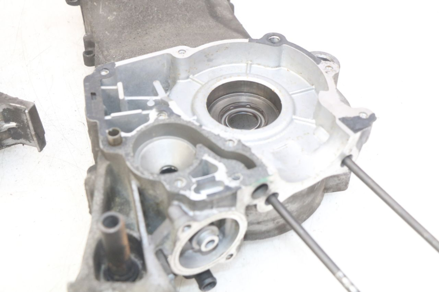 photo de CARTER BAS MOTEUR PEUGEOT CITYSTAR 125 (2011 - 2017) - Ispezione visiva dettagliata