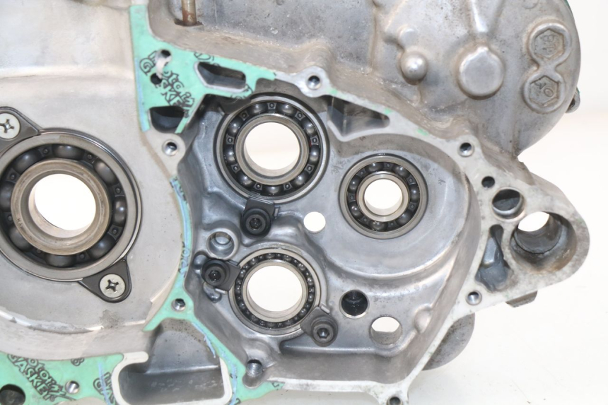 photo de CARTER MOTORE HONDA CRF CR-F 450 (2001 - 2005) - Angolazione alternativa