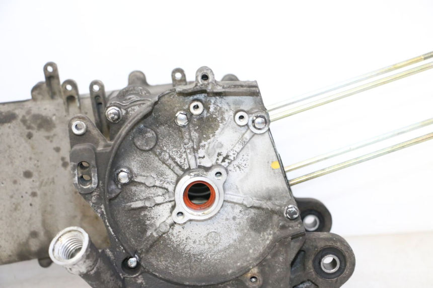 photo de CARTER BAS MOTEUR SYM CROX 4T 50 (2016 - 2023) - Primo piano ad alta risoluzione