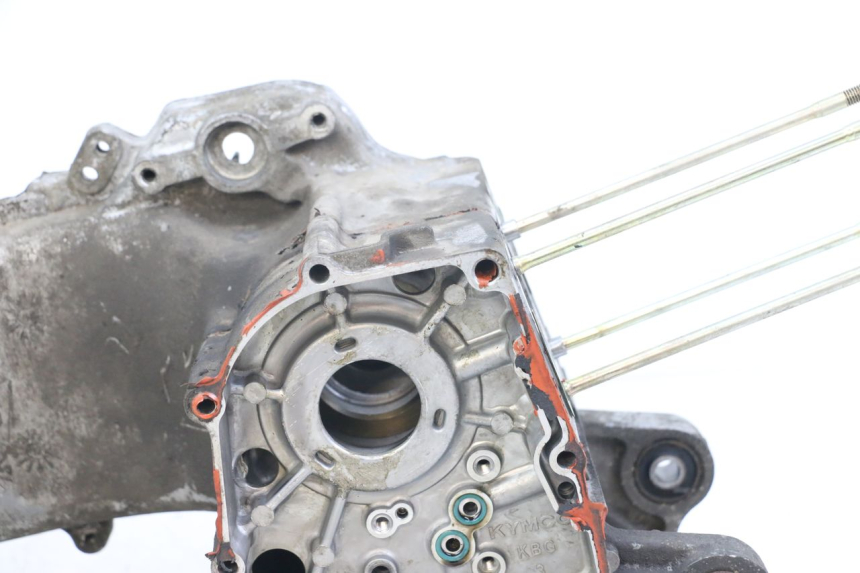 photo de CARTER BAS MOTORE KYMCO DINK 4T 50 (2007 - 2018) - Foto prodotto supplementare