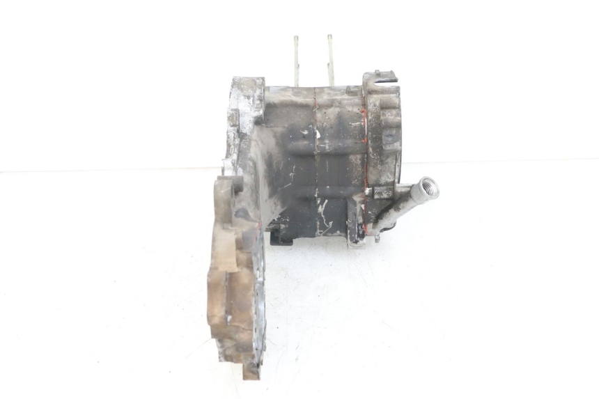 photo de CARTER BAS MOTORE KYMCO DINK 4T 50 (2007 - 2018) - Dettagli dei punti di fissaggio