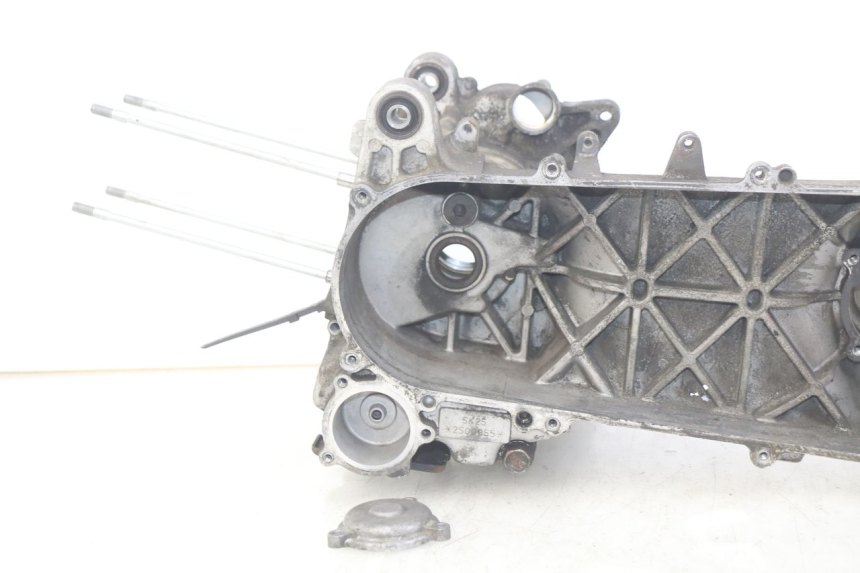 photo de CARTER BAS MOTEUR KYMCO DINK STREET 125 (2009 - 2014) - Primo piano tecnico