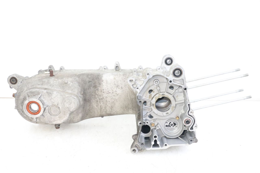 photo de CARTER BAS MOTEUR KYMCO DINK STREET 125 (2009 - 2014) - Dettagli dei punti di fissaggio