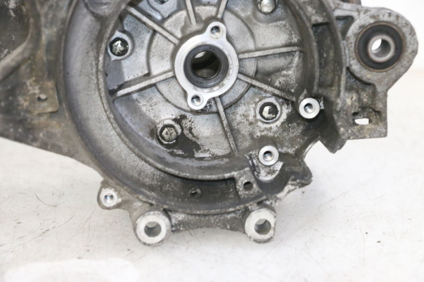 photo de CARTER BAS MOTEUR PEUGEOT ELYSTAR 50 (2002 - 2014) - Ispezione visiva dettagliata